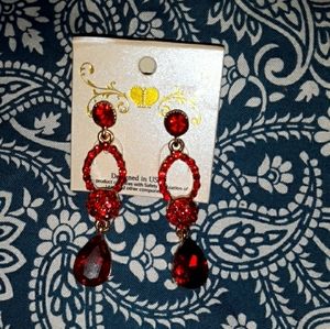 Red Gold Flower Dangle Earrings